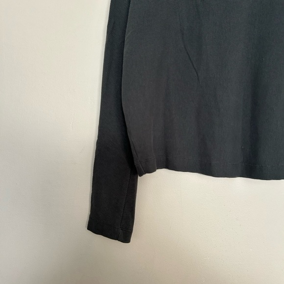 Dynamite mock neck top - Picture 2 of 3